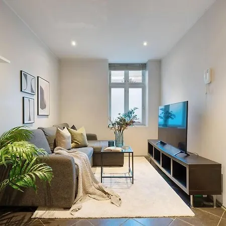 アパート Modern Appartment, Cozy, Central *